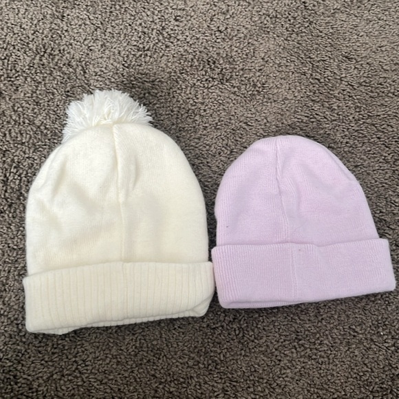 Toddler girl beanies - Picture 2 of 4